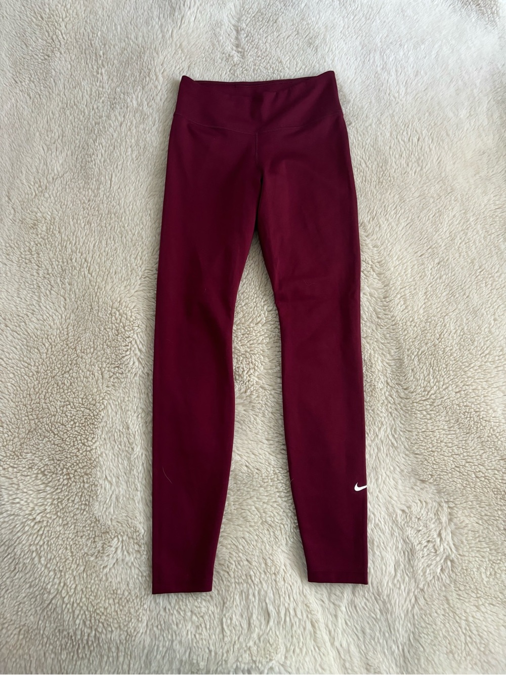 Nike Dri-Fit Burgundy High Rise Full Length Leggings - Picture 2 of 6